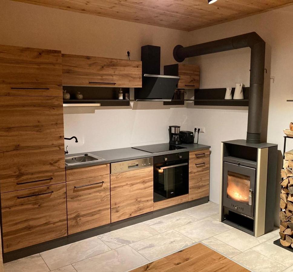 Zirben Appartement Zwischen Berg Und See Steindorf am Ossiacher See Buitenkant foto